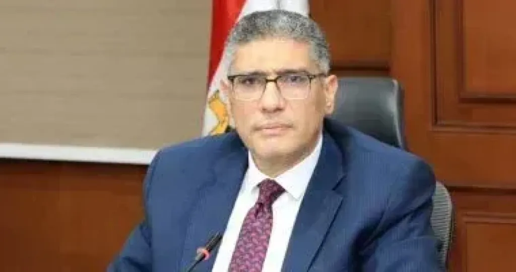 محافظ الجيزة 