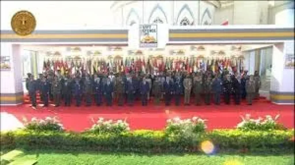صورة تذكارية مع المشاركين فى معرض إيديكس 2025