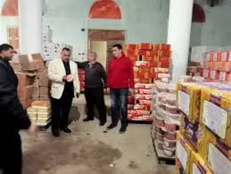 ضبط مخزن كبير يعمل بدون ترخيص