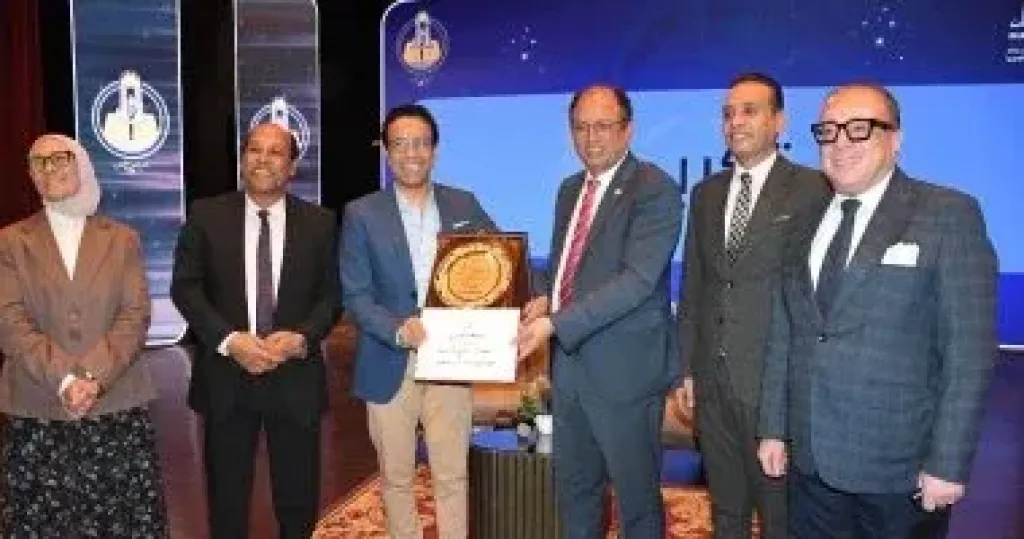 جانب من التكريم 