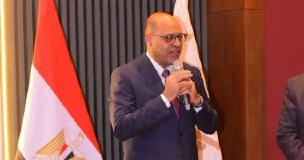 وزير العمل 