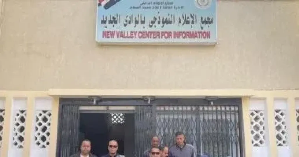 رئيس قطاع الإعلام الداخلى يتفقد مجمع إعلام الخارجة