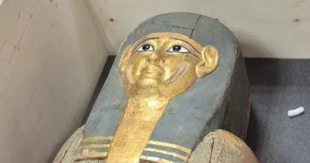 قطعة اثرية 
