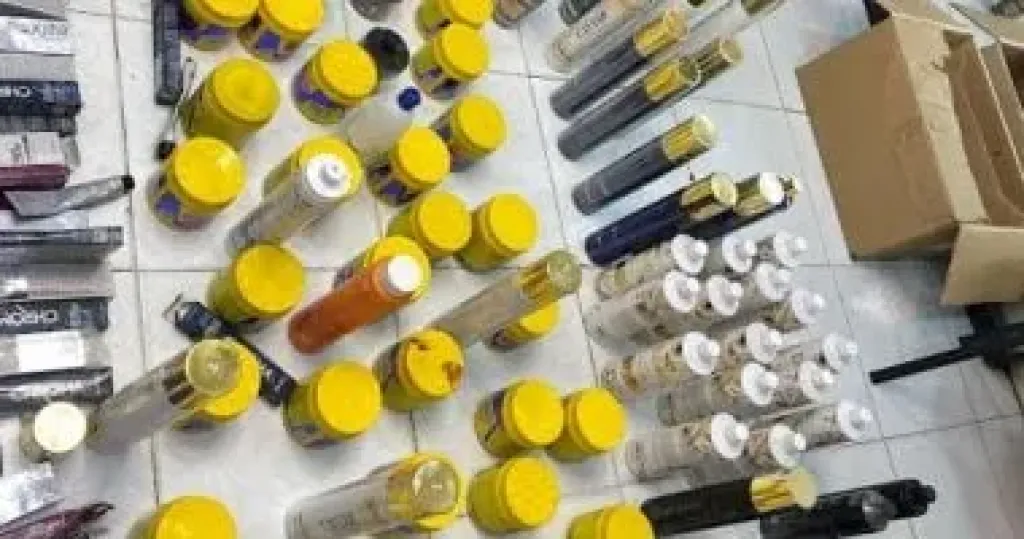 ضبط منتحلة صفة طبيب تدير مركز تجميل