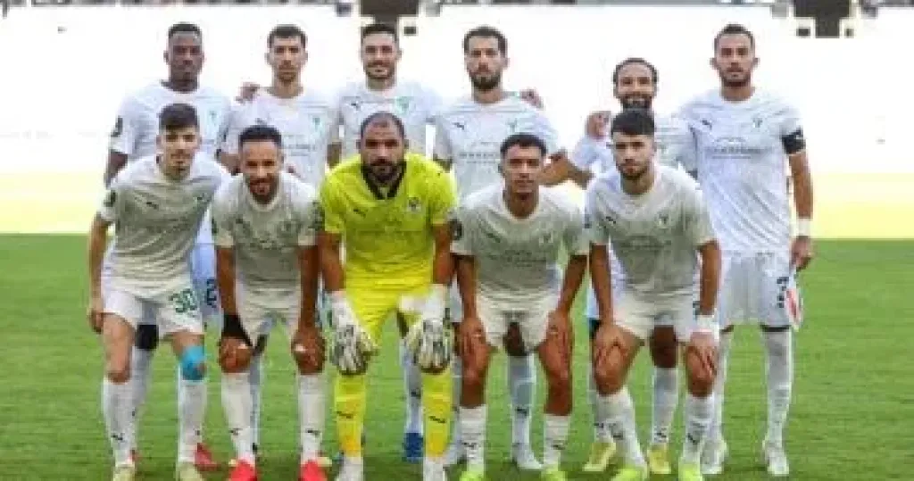الفريق الأول لكرة القدم بالنادي المصري