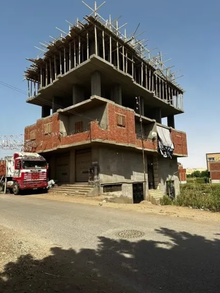 ابراج ومباني مخالفة