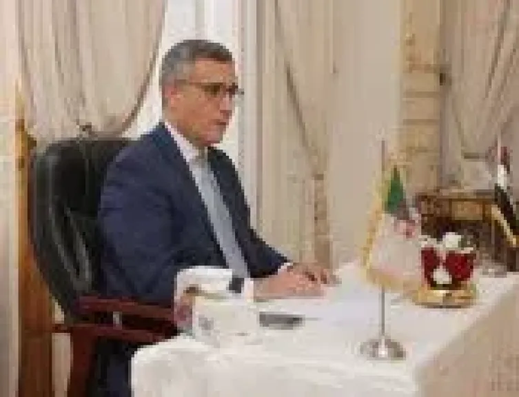 سفير الجزائر 