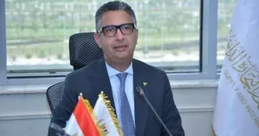وزير التموين 