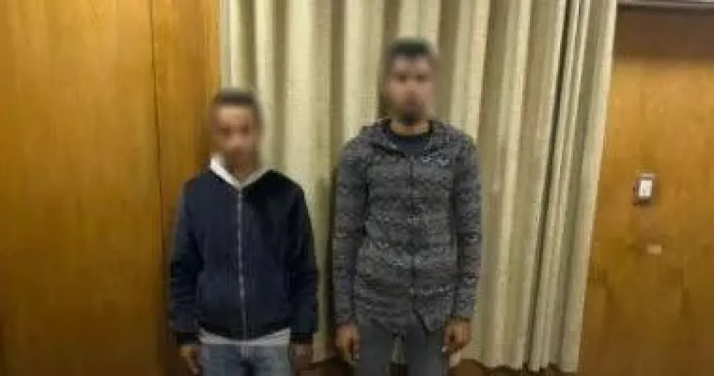 المتهمين
