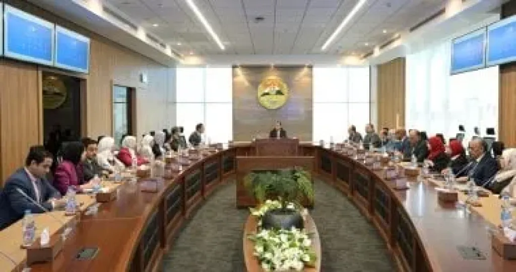 لقاء رئيس الوزراء مع مركز المعلومات ودعم اتخاذ القرار