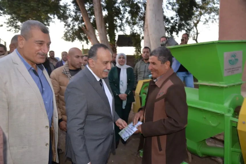 محافظ أسيوط 