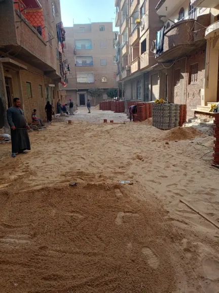 اثناء تركيب البلاط 