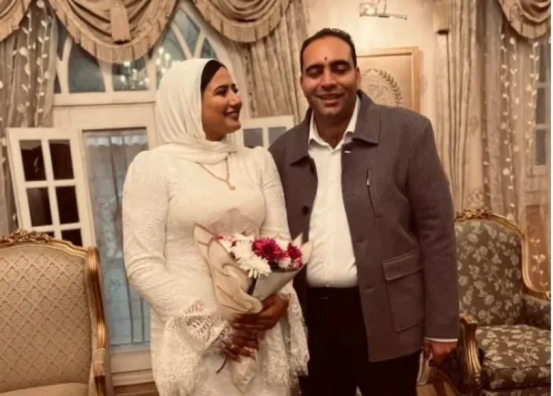 العروسين
