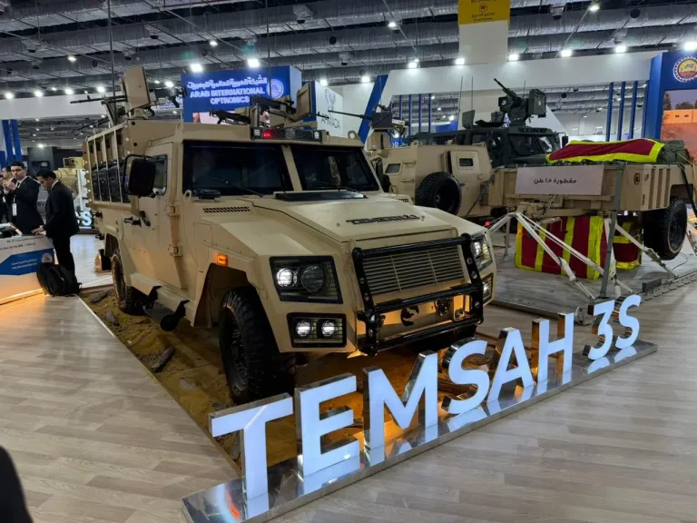 جانب من متابعه 