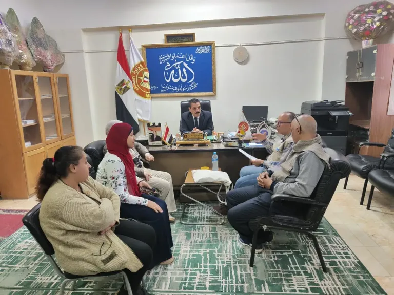 جانب من الاجتماع وكيل وزارة 