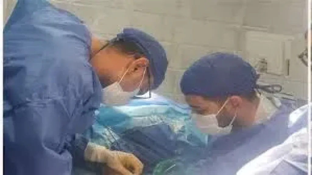عملية جراحية 