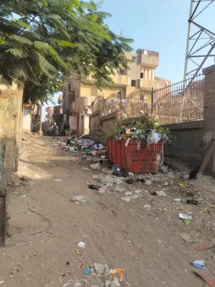 القمامة تملأ الشوارع