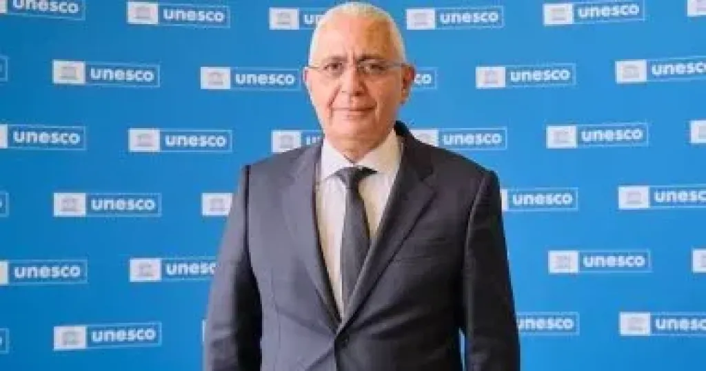 السفير المصري لدى باريس طارق دحروج