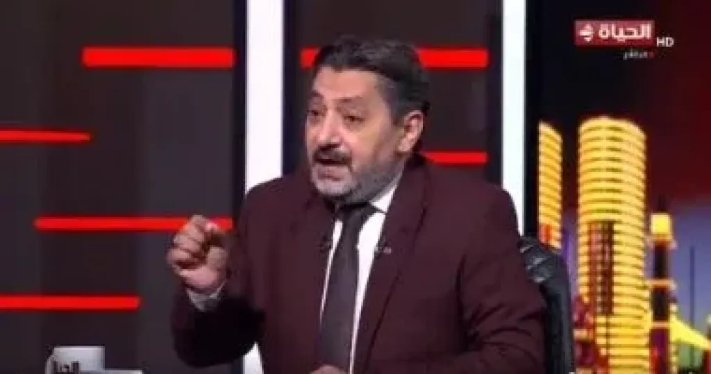 حسام الغمري  