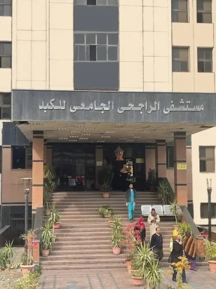 جانب من متابعه 