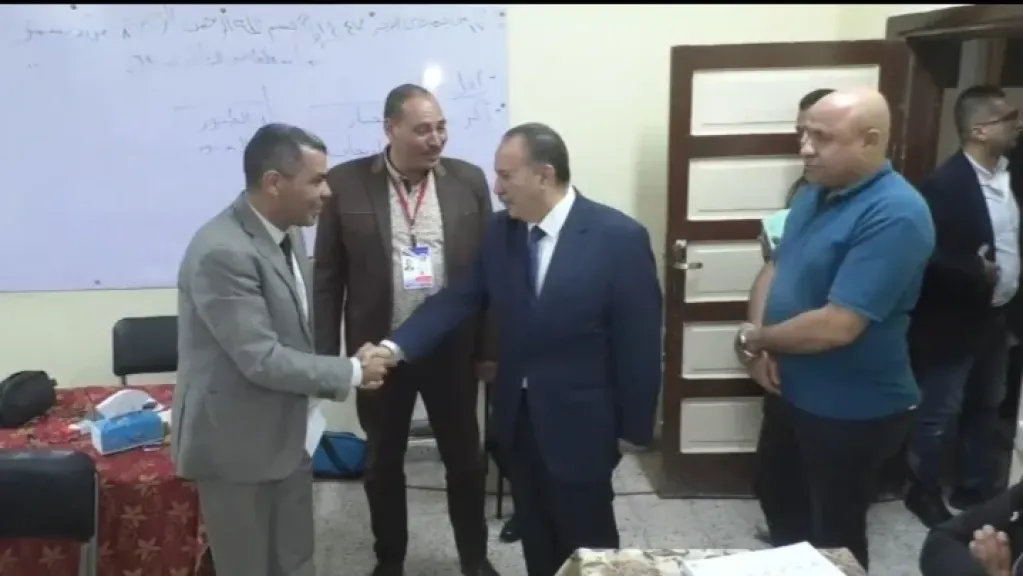 محافظ أسيوط 