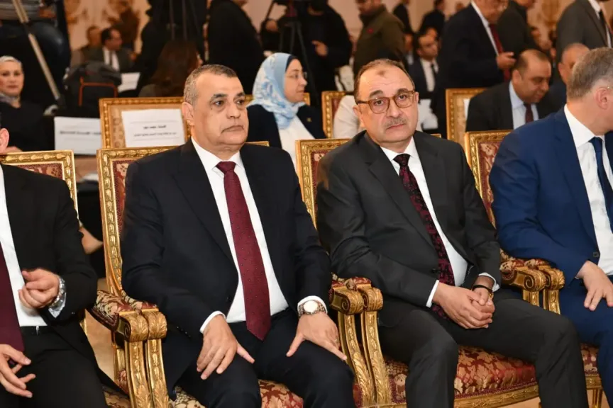 جانب من المؤتمر 