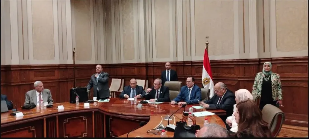 اجتماع لجنة الصحة بمجلس الشيوخ