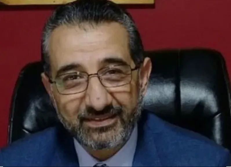  الدكتور عمرو السمدوني