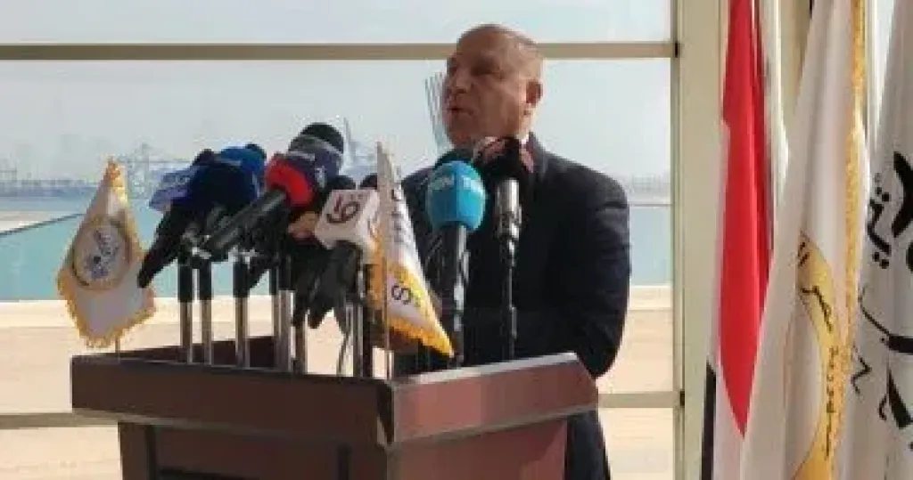 الفريق مهندس كامل الوزير نائب رئيس مجلس الوزراء للتنمية الصناعية وزير الصناعة والنقل