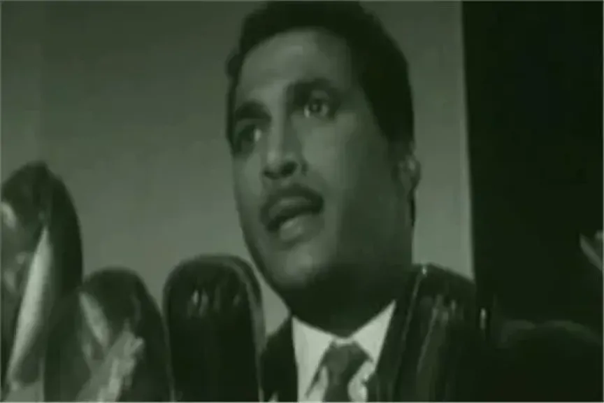 الفنان أحمد زكي