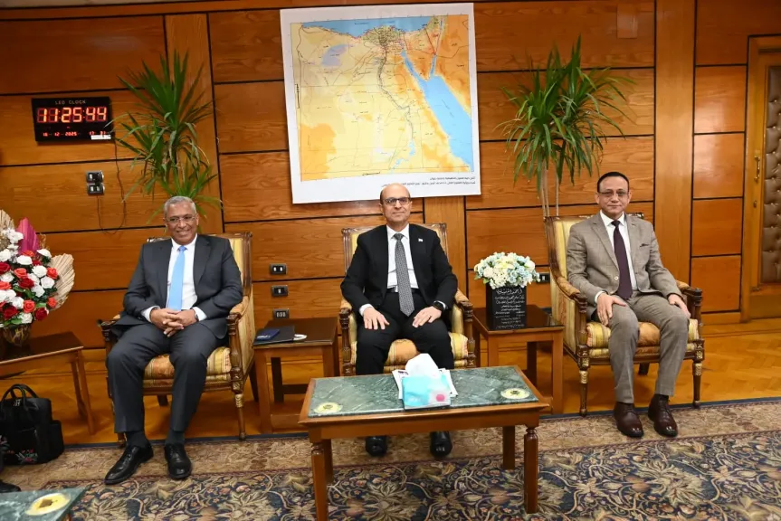 رئيس جامعة أسيوط 