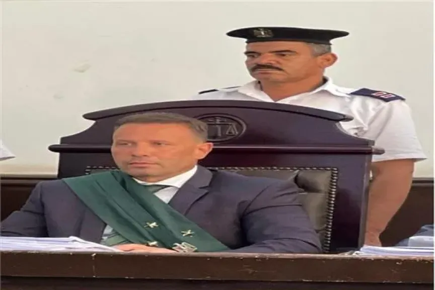 المستشار شريف إسماعيل