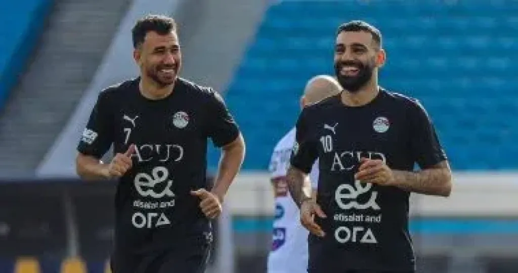صلاح وتريزيجيه لاعبا منتخب مصر