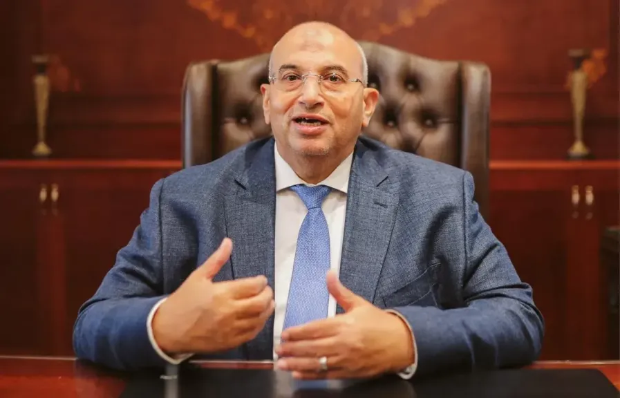 أشرف عبد الغني