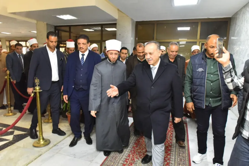محافظ  يستقبل وزير الاوقاف 