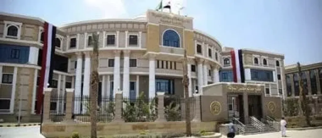 الإدارية العليا  