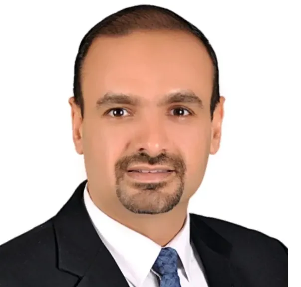 الدكتور خالد حسن 