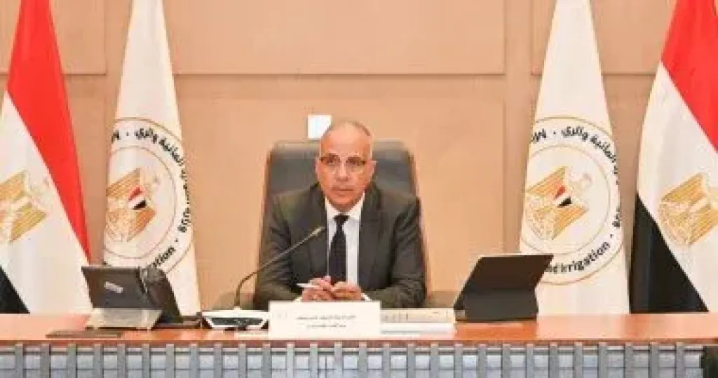 وزير الري 