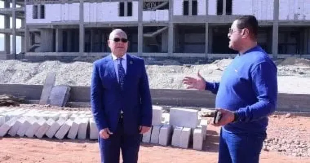 النعماني يتابع العمل بالصالة المغطاة الدولية