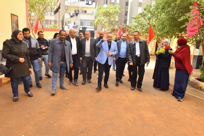 محافظ أسيوط 