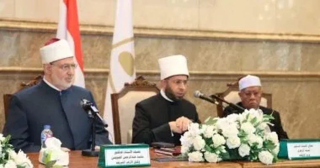 وكيل الأزهر يلقي محاضرة لعلماء ماليزيا