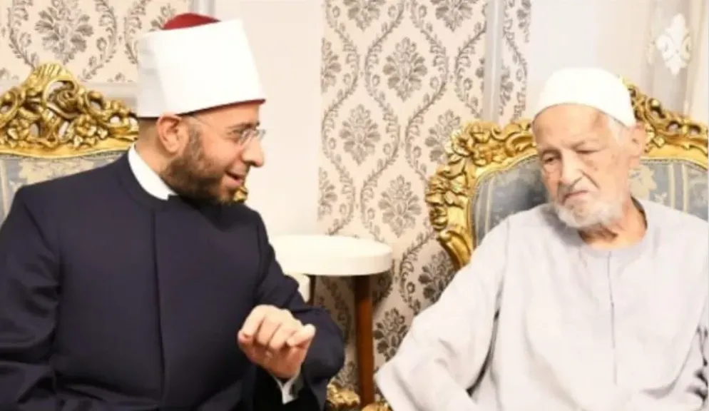 الشيخ منصور الرفاعى عبيد ووزير الاوقاف