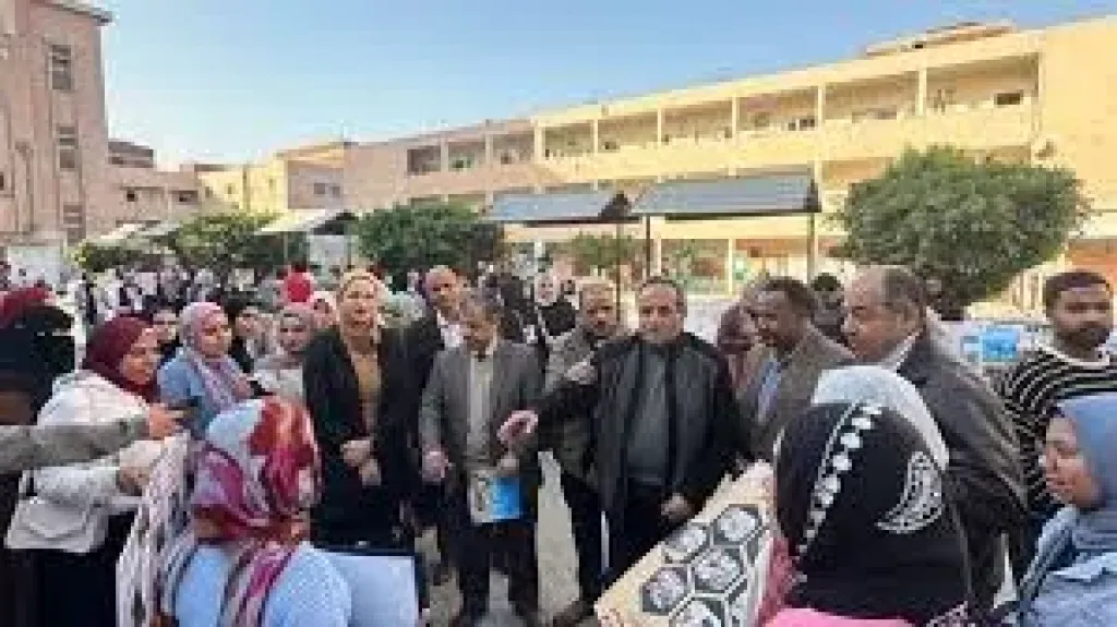 معرض الطلاب نوعيه بنها