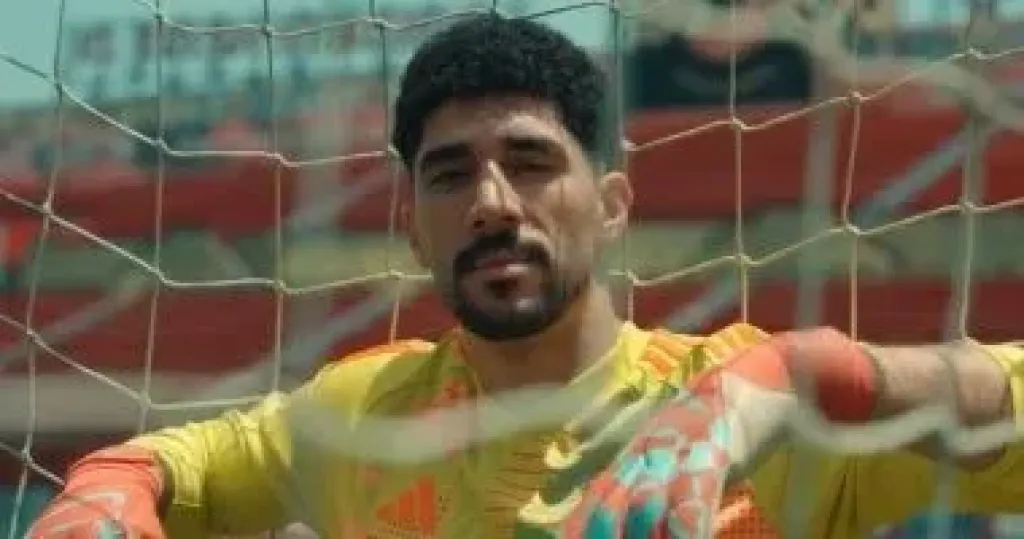 محمد سيحا حارس الأهلي