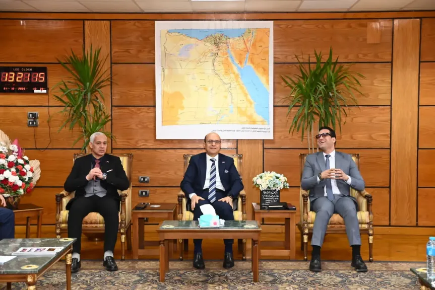 رئيس جامعة أسيوط 