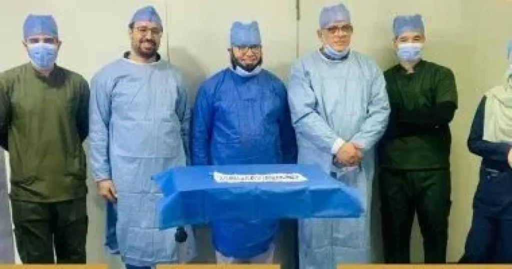 الفريق الطبي 