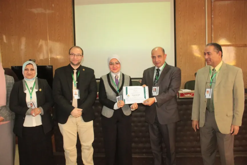نائب رئيس جامعة البيئة 