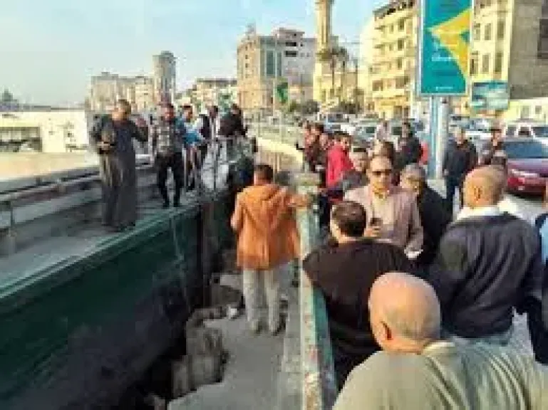 ضبط مركبا خام بالرسول بشكل مخالف بكورنيش النيل بدمياط