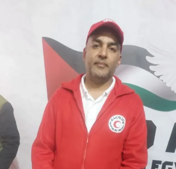 مدير فرقة الطوارئ بالهلال الأحمر المصرى