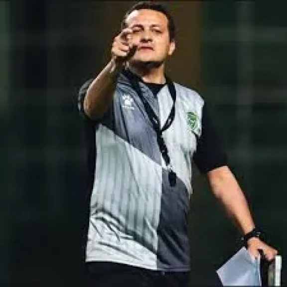 تامر مصطفى المدير الفني للاتحاد السكندرى